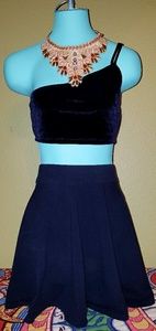 Blue velvet crop top